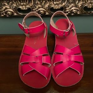 VGUC Red Sun-San Swimmer sandals, Size 2